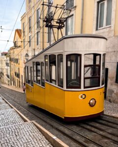 tram